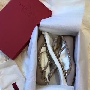 💰SOLD💰 VALENTINO ROCKSTUD CAGED BALLERINA FLATS